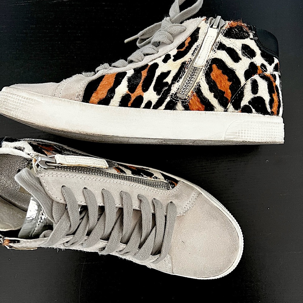 Dolce Vita leopard sneakers